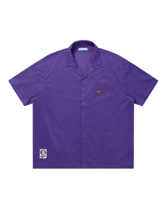 Camisa de manga corta de malla con cuello abierto
