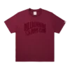 Camiseta con logotipo flocado