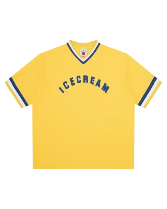 Camiseta deportiva universitaria con cuello en V